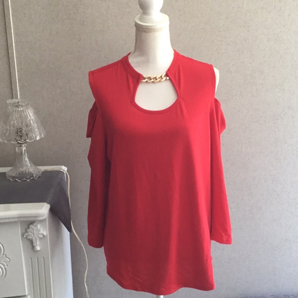 NWT Louise Paris red top size XL